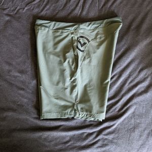 Virus razr men's shorts